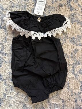 Black Baby Girls Lace-Trim One-Piece Bodysuit